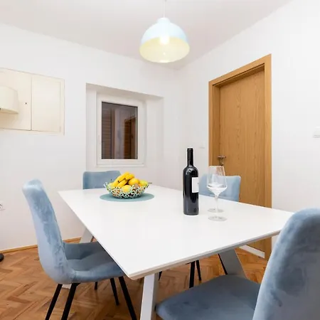 Appartement J&t - App J&t *