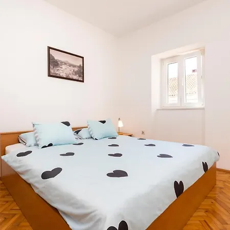J&t - App J&t Appartement *