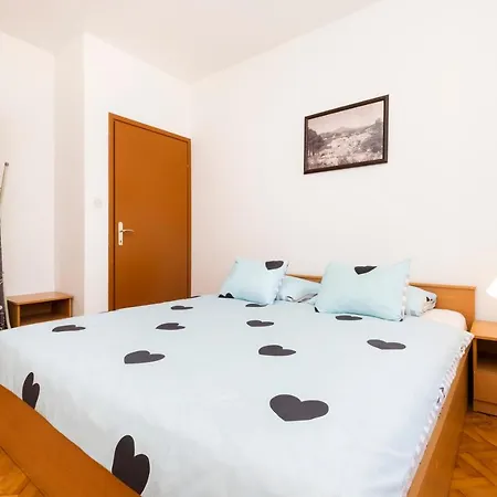 J&t - App J&t * Mali Losinj