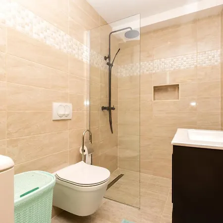 J&t - App J&t Appartement *